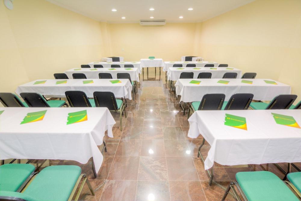 Hotel Golden Park Uberaba By Nacional Inn Luaran gambar
